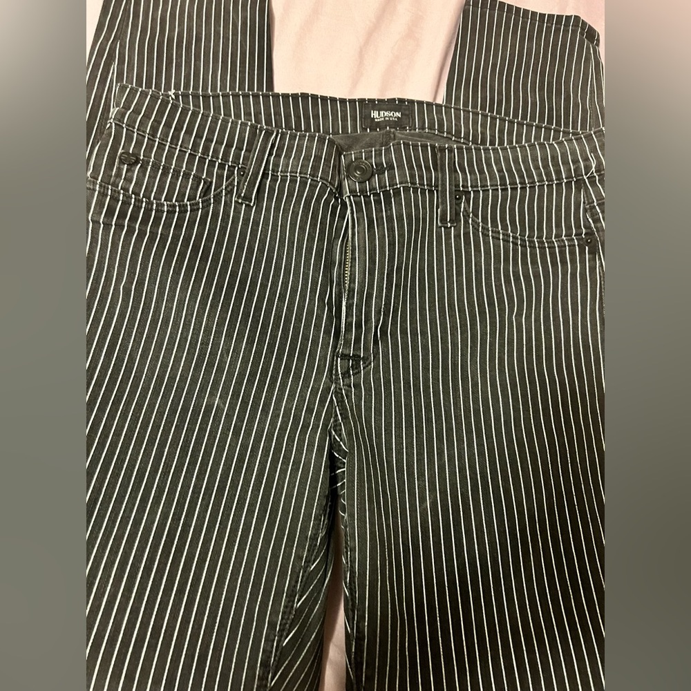 Hudson style: nico midrise super skinny good condition worn twice